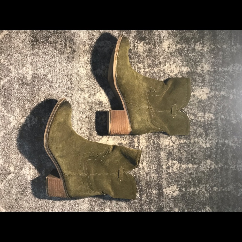 Green booties